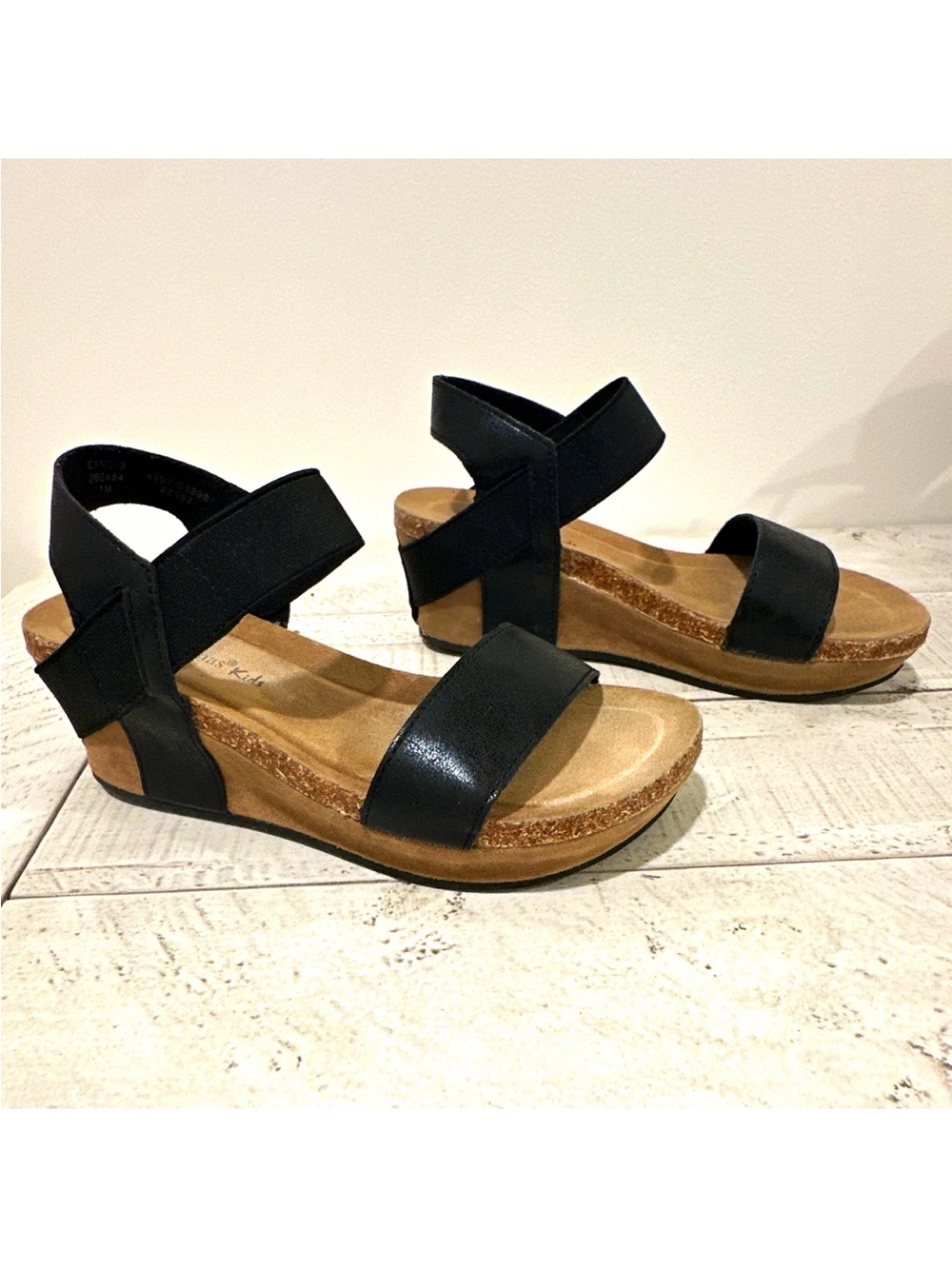 Pierre Dumas Kids Black Wedge Sandals Elastic Strap Platform Studded Size 1